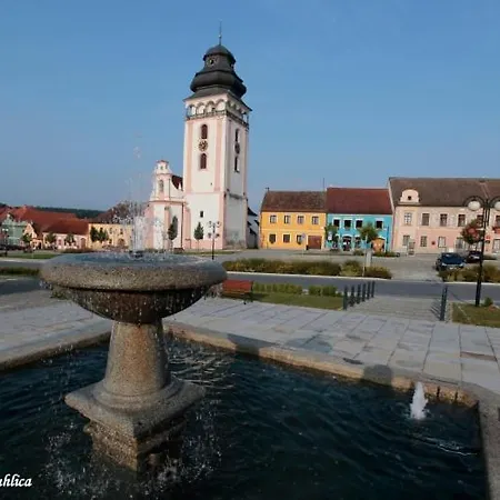 Domecek Ve Dvore Apartment Bechyně