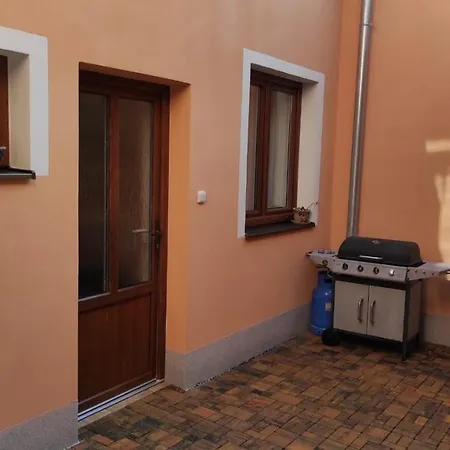 Domecek Ve Dvore Apartment Bechyně