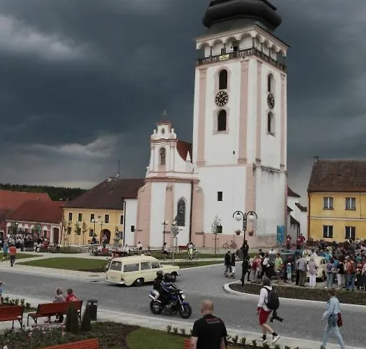 Domecek Ve Dvore * Bechyně